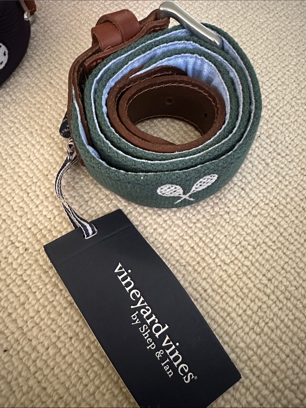 NWT mens Vineyard Vines Green Embroidered Racket Belt with Brown Leather Trim